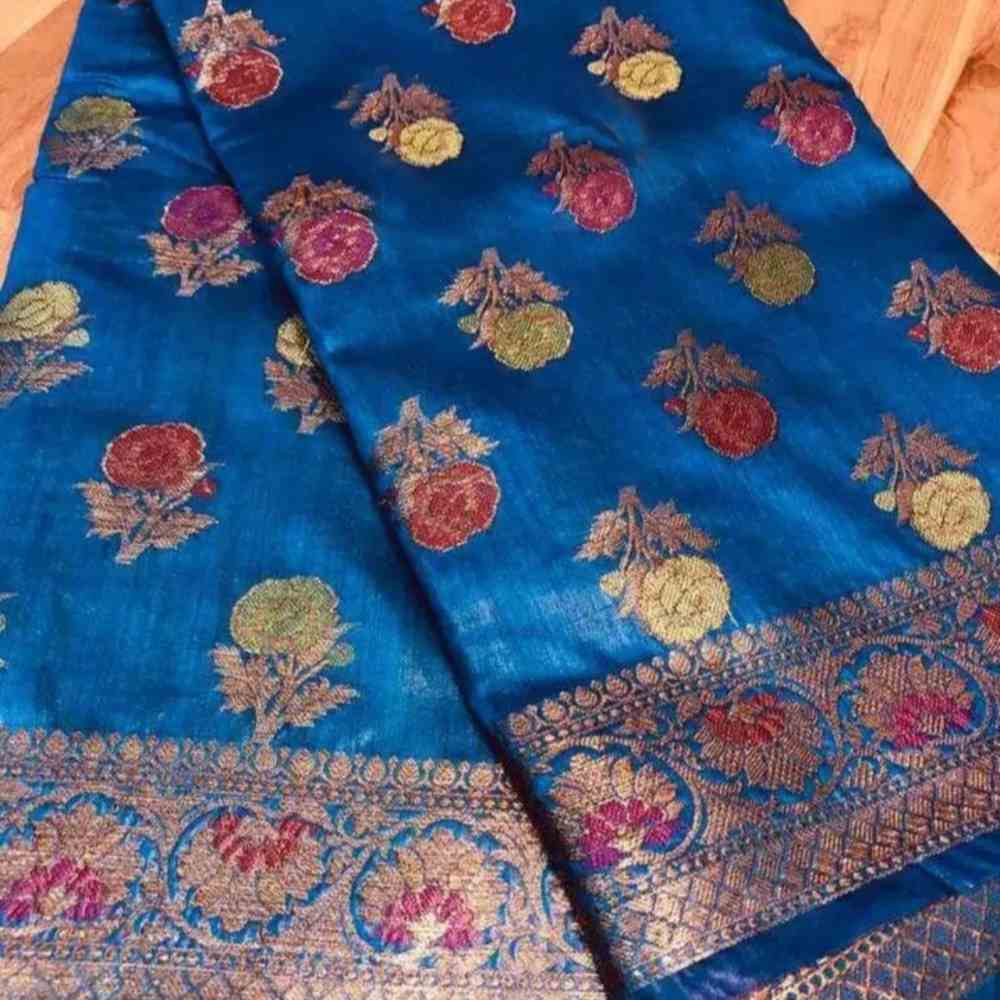 Midnight Majesty: Dark Blue Munga Silk Saree